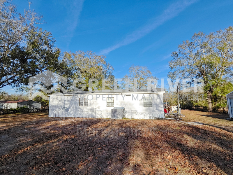 The Perfect Blend of Charm & Modern Living in Middleburg property image