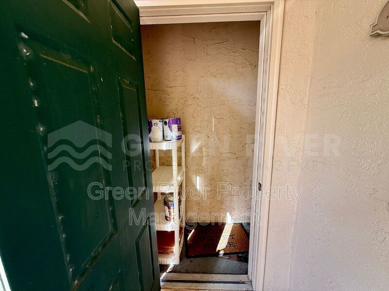 Poolside Living in St. Augustine Shores – Ground Floor 2BR Condo Near Golf & Intracoastal!! property image