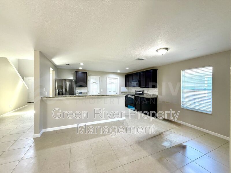 Room to Live, Space to Thrive! Stunning 6BR Home with Solar, Upgrades & Screened Lanai in Macclenny!! property image