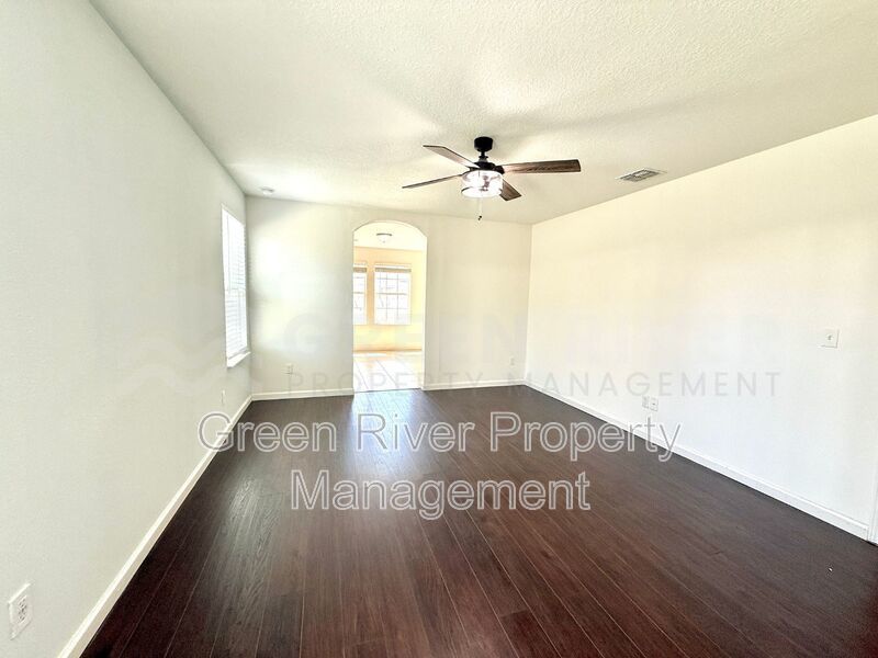 Room to Live, Space to Thrive! Stunning 6BR Home with Solar, Upgrades & Screened Lanai in Macclenny!! property image