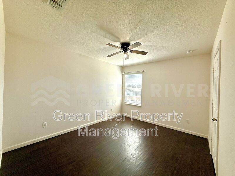 Room to Live, Space to Thrive! Stunning 6BR Home with Solar, Upgrades & Screened Lanai in Macclenny!! property image