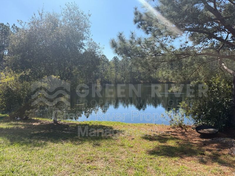 Chic & Comfortable Townhome Living in a Peaceful Community!! property image