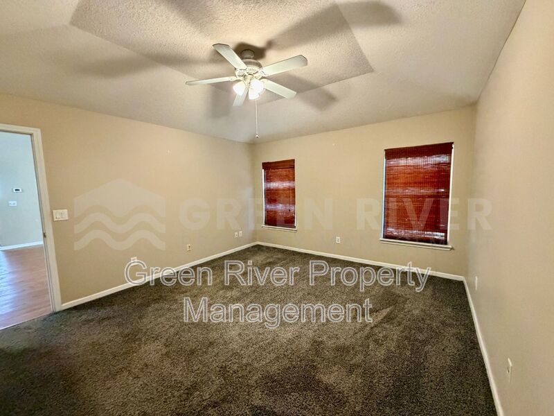 Fleming Island 3 bedroom, 2 bath Beauty with Space to Breathe!! property image
