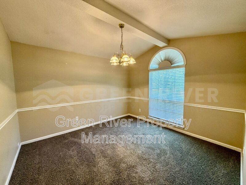 Fleming Island 3 bedroom, 2 bath Beauty with Space to Breathe!! property image