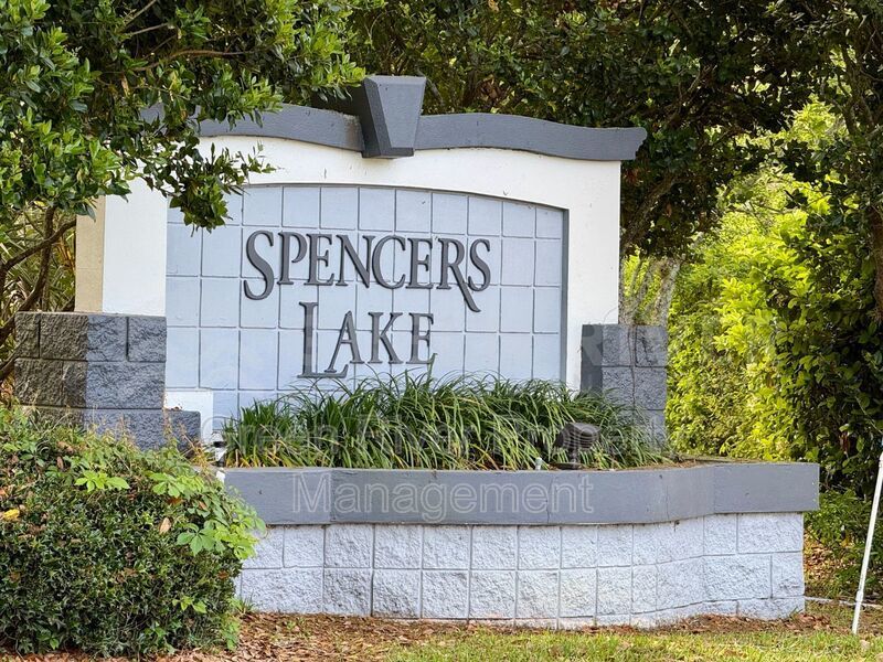 Charming 3 bedroom, 2 bath Lakeview Home with Entertainer’s Backyard!! property image