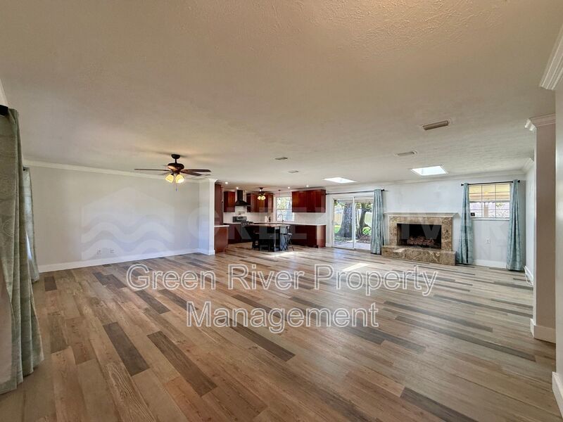 Beachside Beauty with a Huge Private Yard in Jacksonville Beach! property image