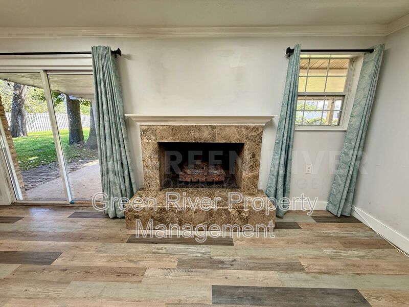 Beachside Beauty with a Huge Private Yard in Jacksonville Beach! property image