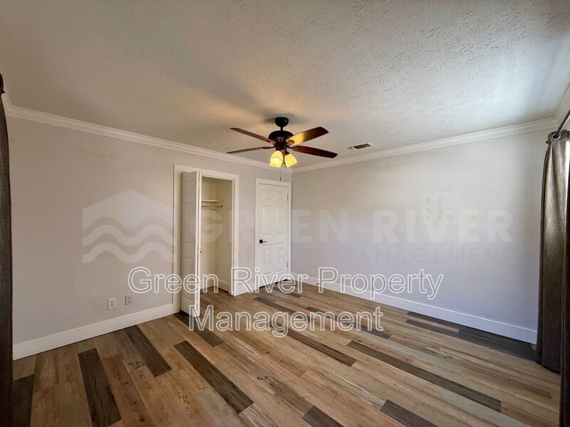 Beachside Beauty with a Huge Private Yard in Jacksonville Beach! property image