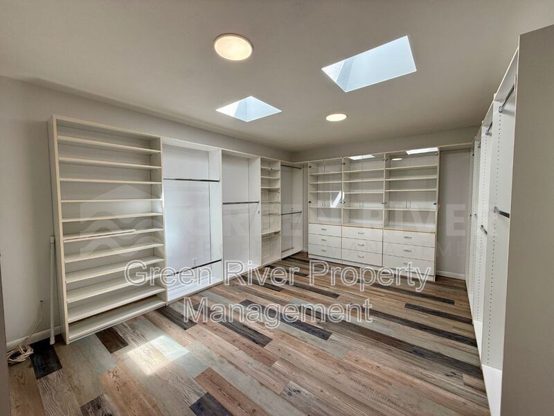 Beachside Beauty with a Huge Private Yard in Jacksonville Beach! property image