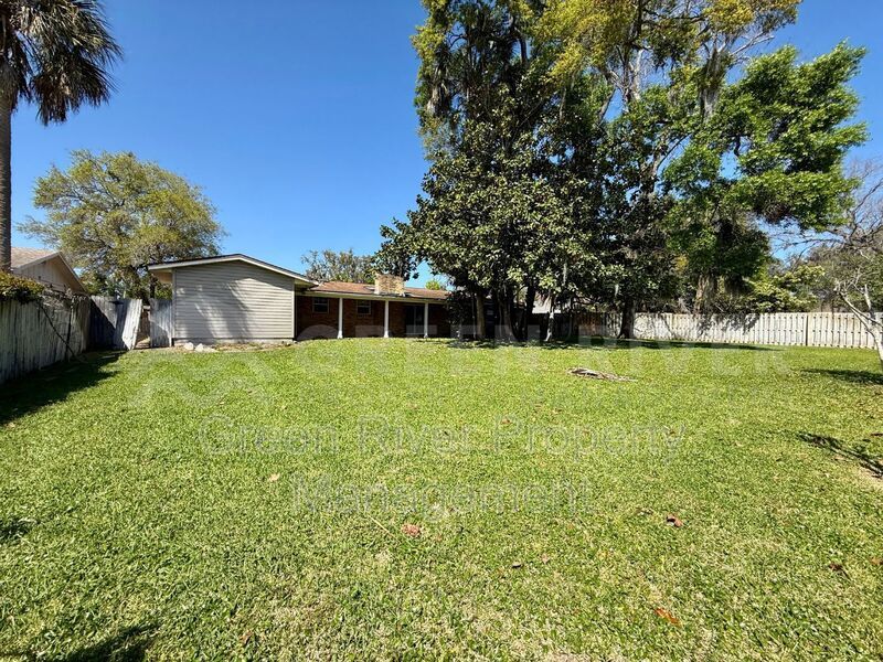 Beachside Beauty with a Huge Private Yard in Jacksonville Beach! property image