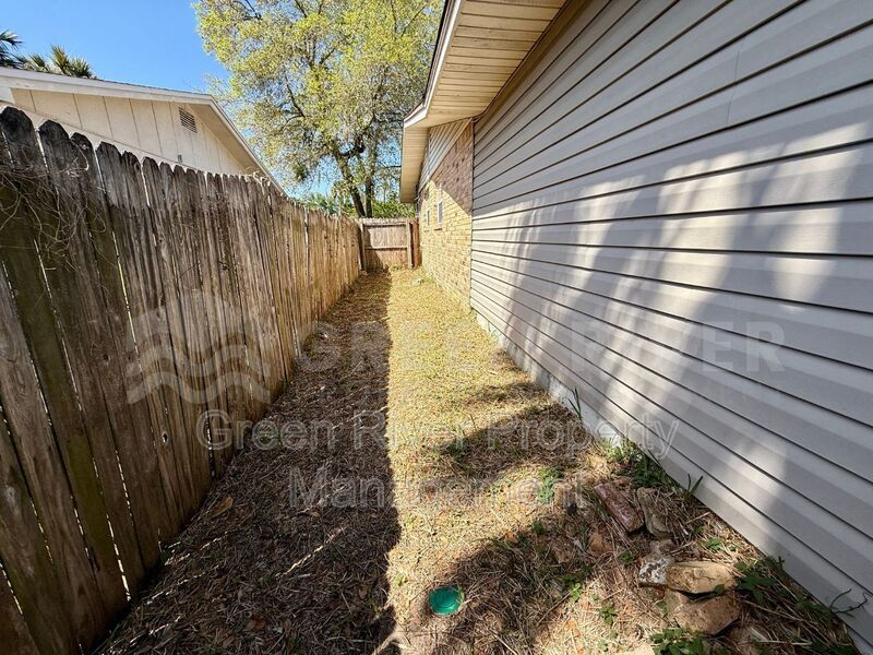 Beachside Beauty with a Huge Private Yard in Jacksonville Beach! property image