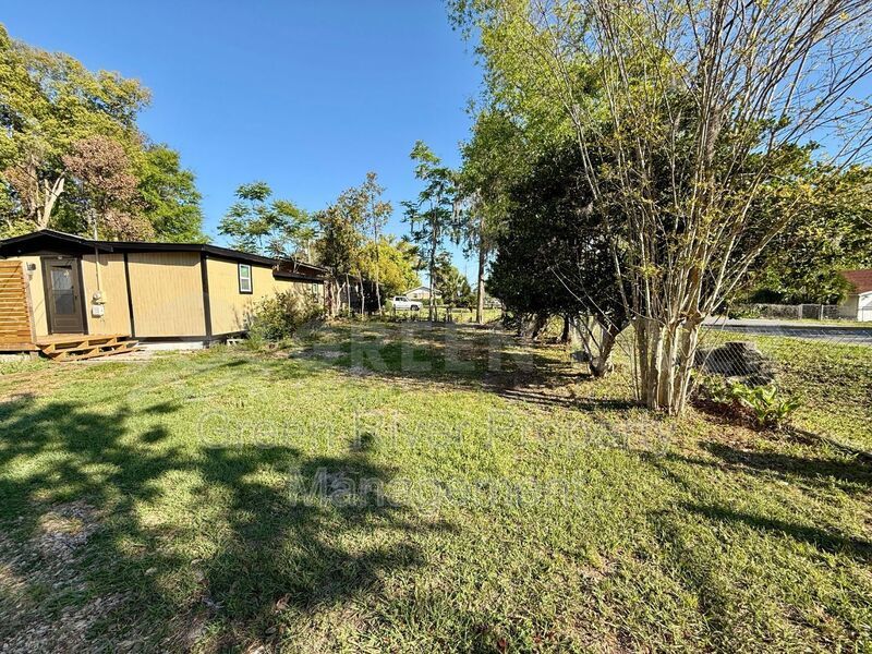 Charming 3BR Retreat in the Heart of Green Cove Springs!! property image
