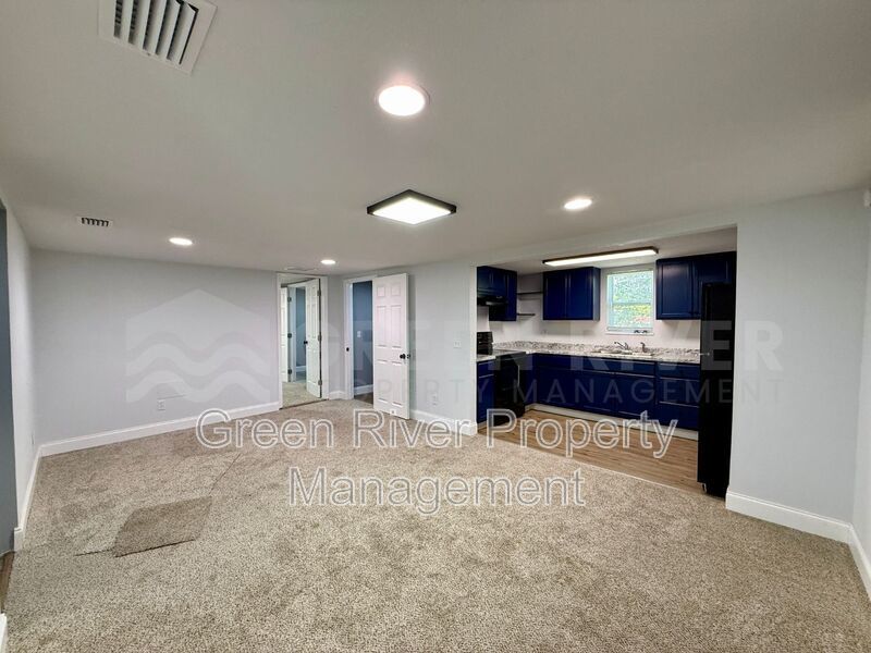 Charming 3BR Retreat in the Heart of Green Cove Springs!! property image