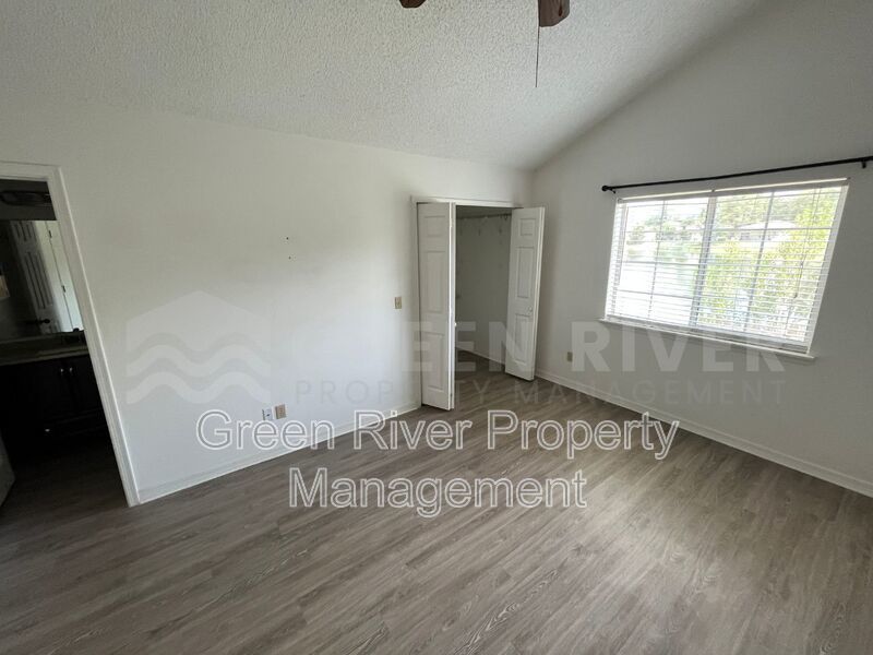 Adorable well kept 2/2 in Argyle! property image