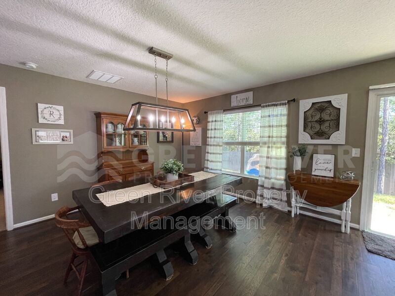 3 Bedroom 2 FULL bath home available Now in Winchester Ridge! property image