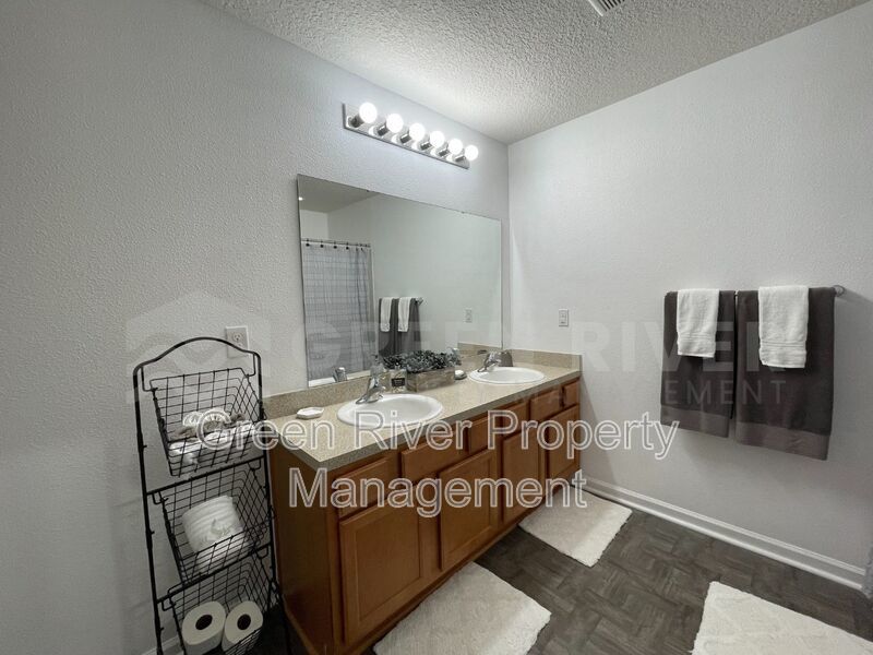 3 Bedroom 2 FULL bath home available Now in Winchester Ridge! property image