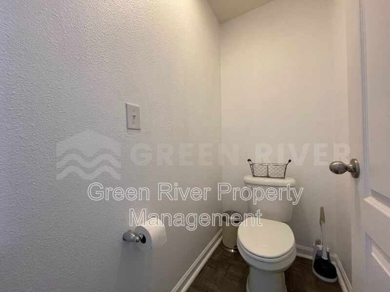 3 Bedroom 2 FULL bath home available Now in Winchester Ridge! property image