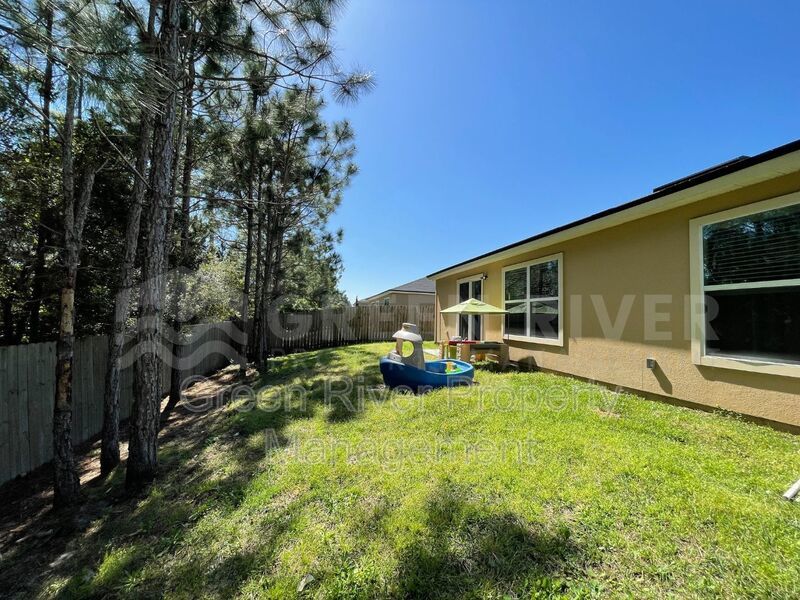 3 Bedroom 2 FULL bath home available Now in Winchester Ridge! property image