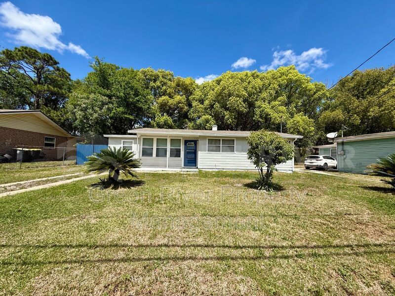 Freshly Updated & Move-In Ready in Osceola Forest! property image