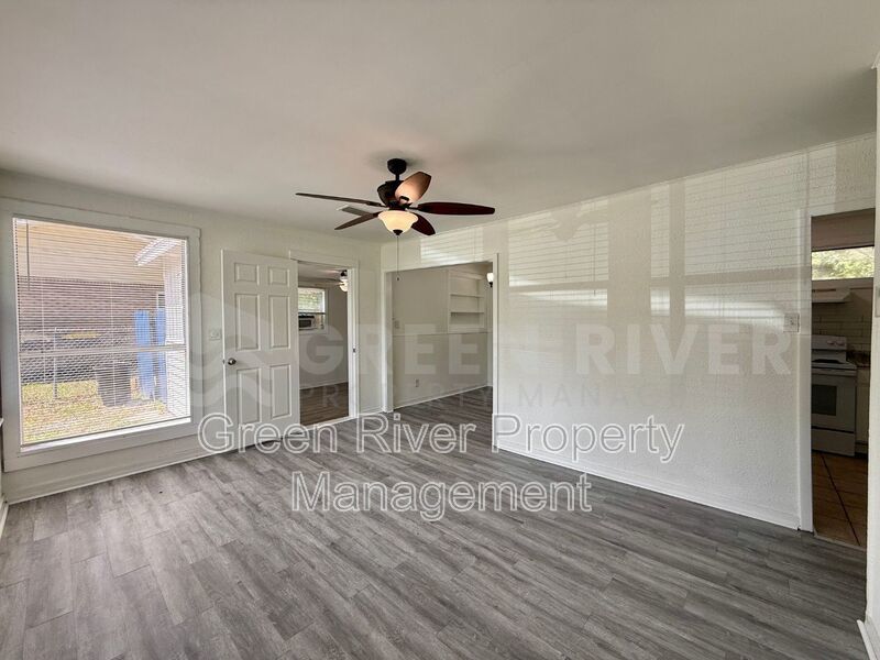 Freshly Updated & Move-In Ready in Osceola Forest! property image