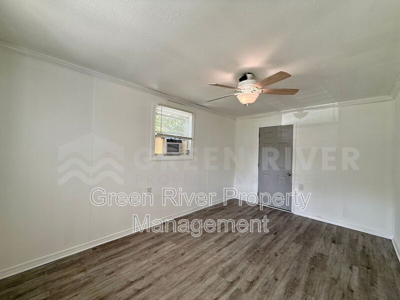 Freshly Updated & Move-In Ready in Osceola Forest! property image