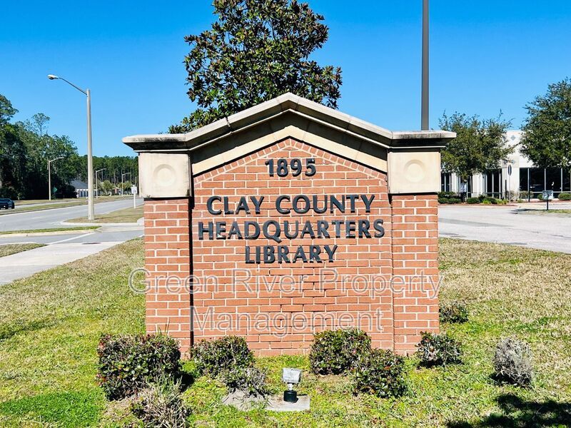 Golf Course Living - 4BR Beauty w/ No Carpet + FIP Amenities Included property image