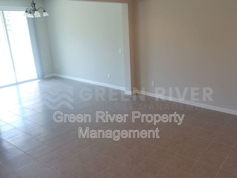 Pond-View Townhome in Durbin Crossing with Resort Amenities! property image