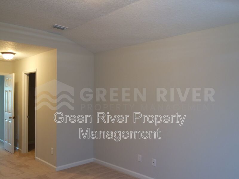 Pond-View Townhome in Durbin Crossing with Resort Amenities! property image