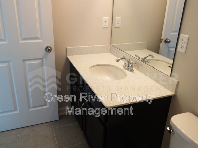 Pond-View Townhome in Durbin Crossing with Resort Amenities! property image