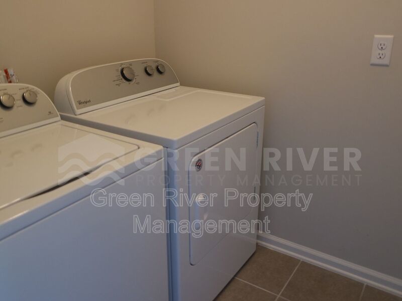 Pond-View Townhome in Durbin Crossing with Resort Amenities! property image