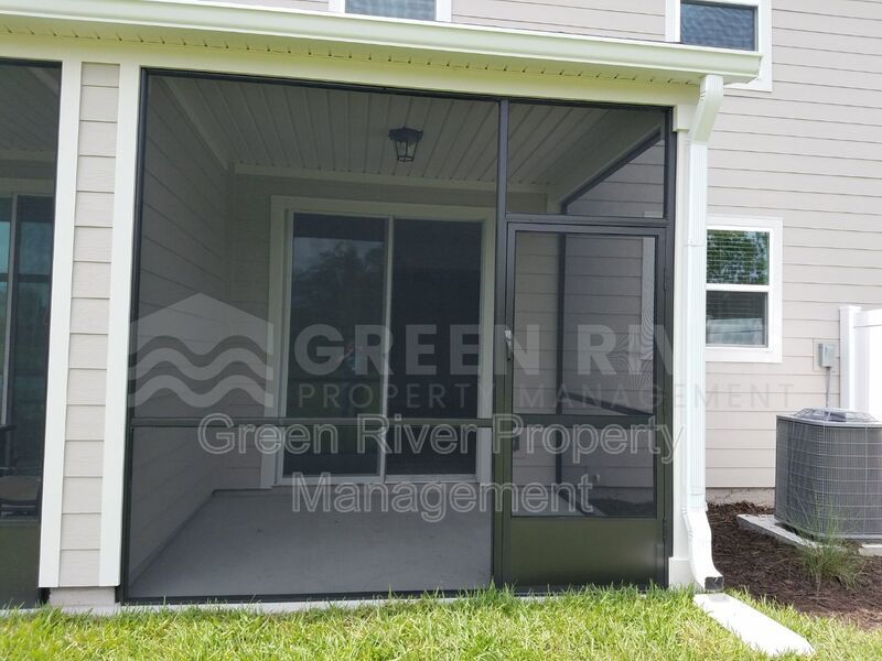 Pond-View Townhome in Durbin Crossing with Resort Amenities! property image