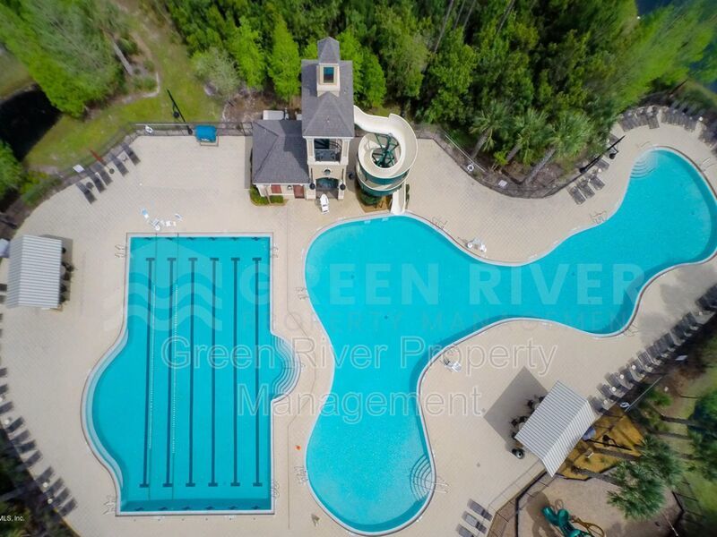 Pond-View Townhome in Durbin Crossing with Resort Amenities! property image