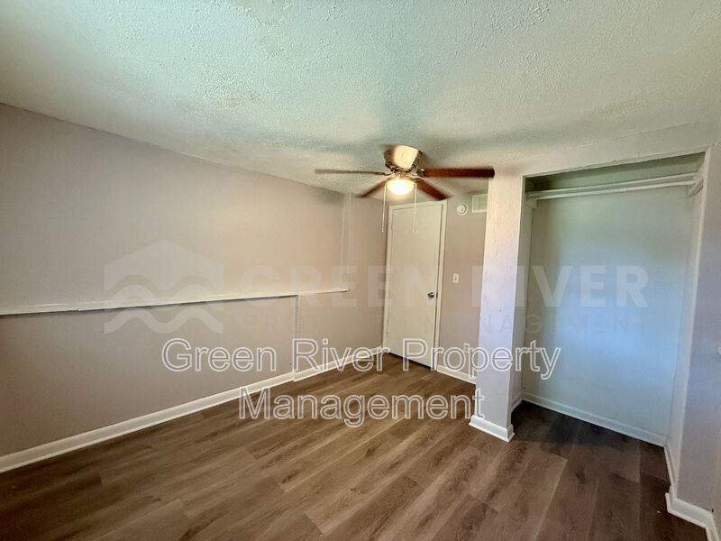 Charming & Updated Home with Spacious Backyard property image