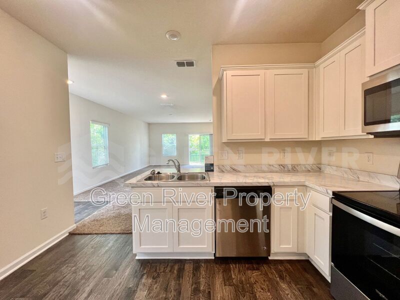 TH in North Jacksonville property image