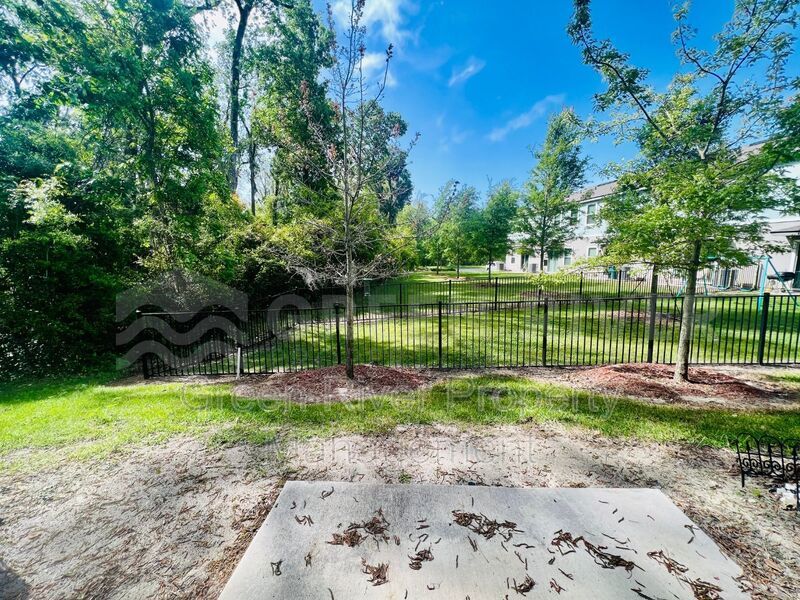 TH in North Jacksonville property image