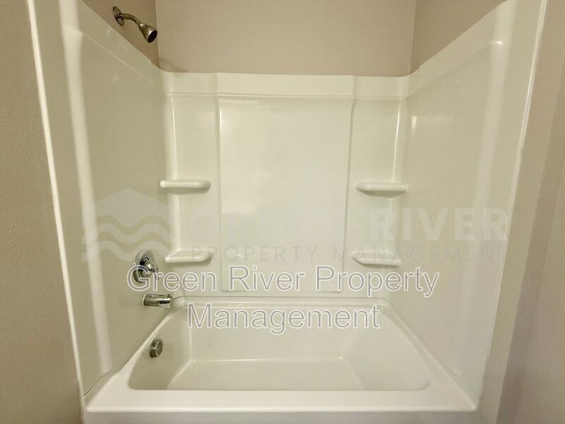 4 Bedroom, 3 bath Home in Wilford Preserve - Orange Park, FL! property image