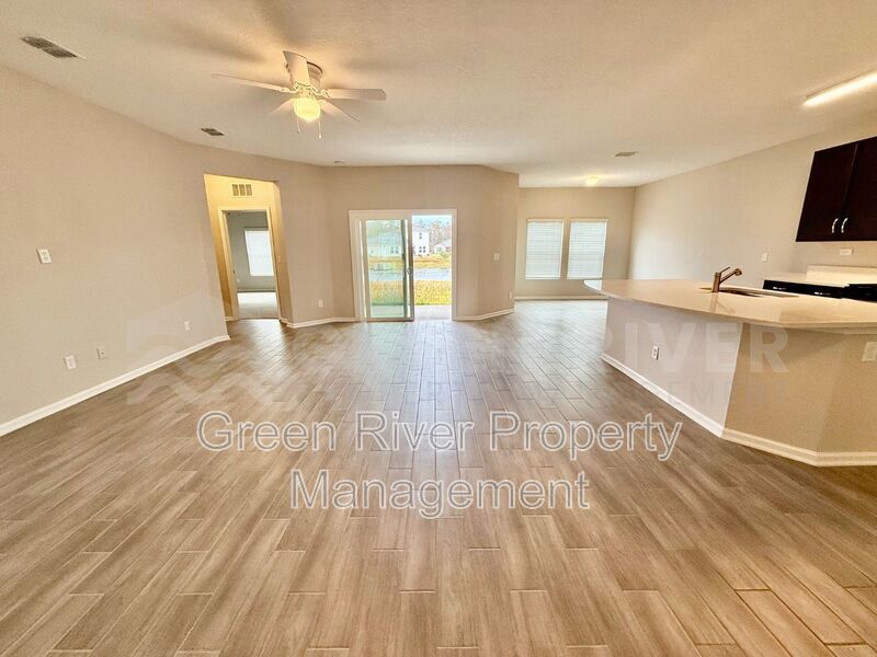 4 Bedroom, 3 bath Home in Wilford Preserve - Orange Park, FL! property image