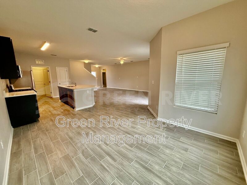 4 Bedroom, 3 bath Home in Wilford Preserve - Orange Park, FL! property image