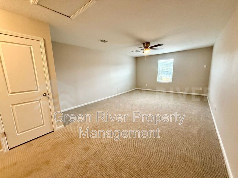 4 Bedroom, 3 bath Home in Wilford Preserve - Orange Park, FL! property image