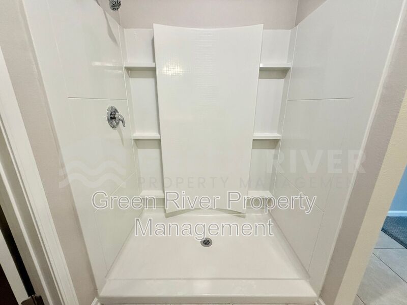 4 Bedroom, 3 bath Home in Wilford Preserve - Orange Park, FL! property image