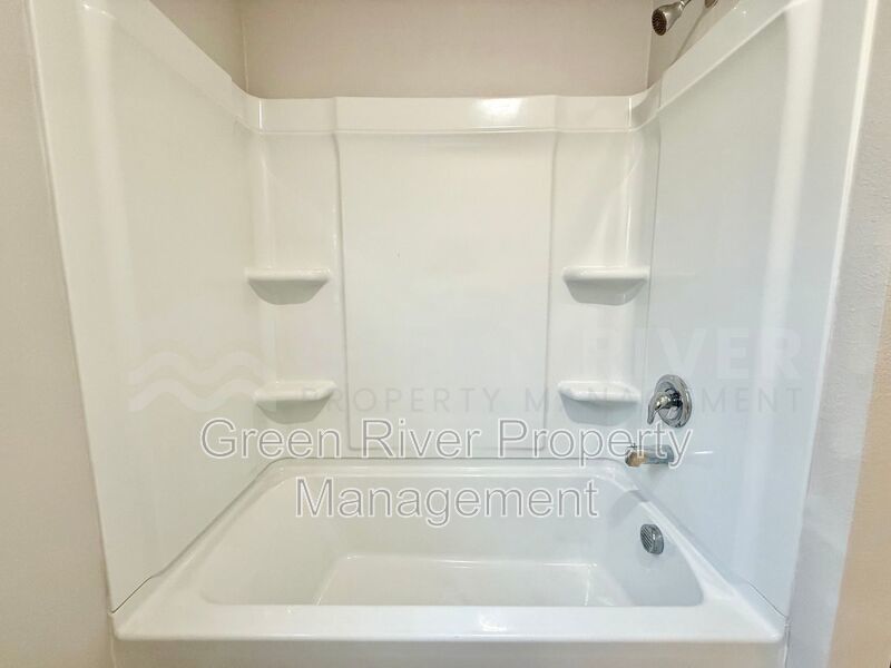 4 Bedroom, 3 bath Home in Wilford Preserve - Orange Park, FL! property image