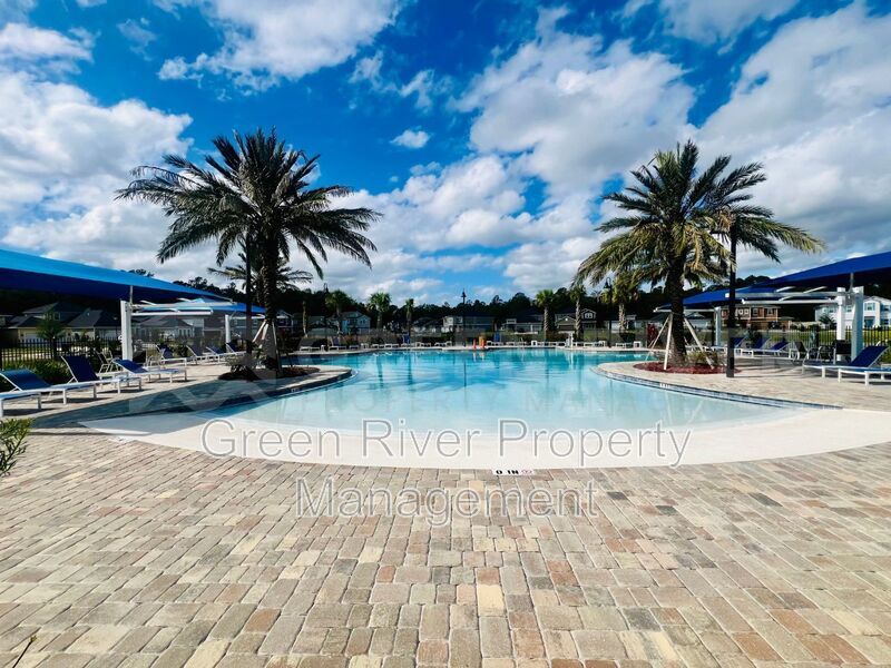 4 Bedroom, 3 bath Home in Wilford Preserve - Orange Park, FL! property image