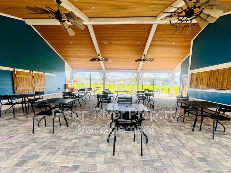 4 Bedroom, 3 bath Home in Wilford Preserve - Orange Park, FL! property image