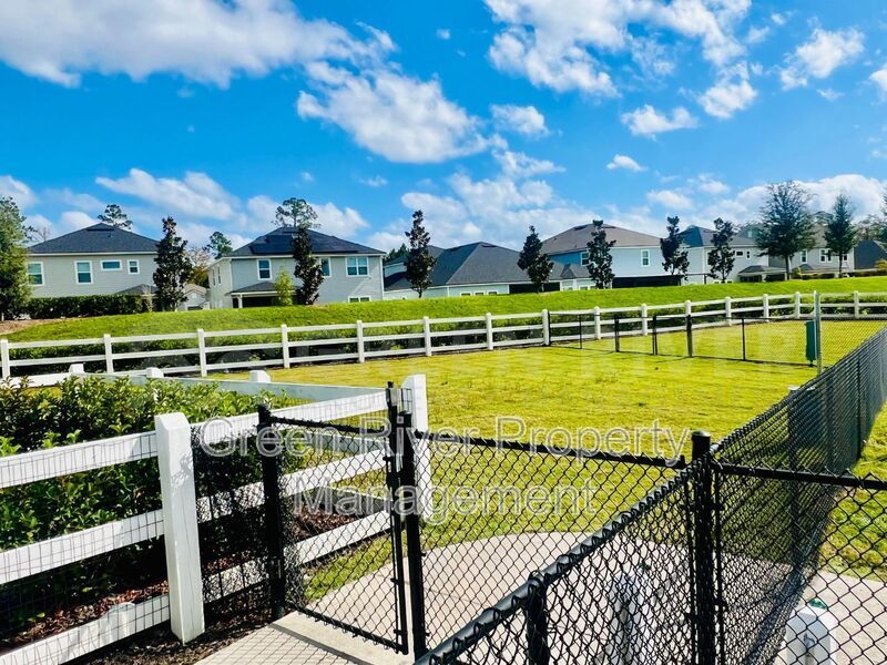 4 Bedroom, 3 bath Home in Wilford Preserve - Orange Park, FL! property image