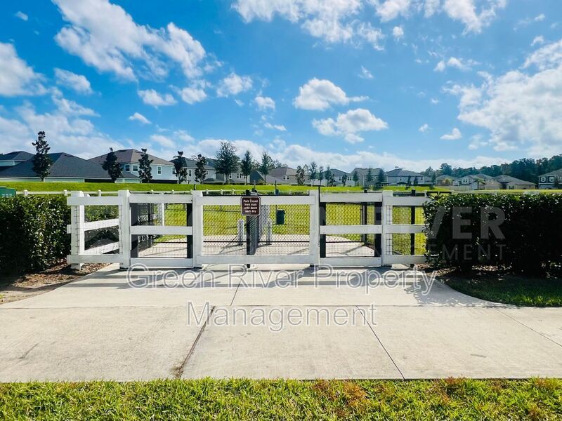 4 Bedroom, 3 bath Home in Wilford Preserve - Orange Park, FL! property image