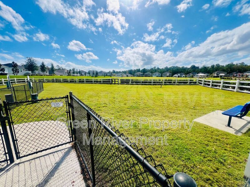 4 Bedroom, 3 bath Home in Wilford Preserve - Orange Park, FL! property image