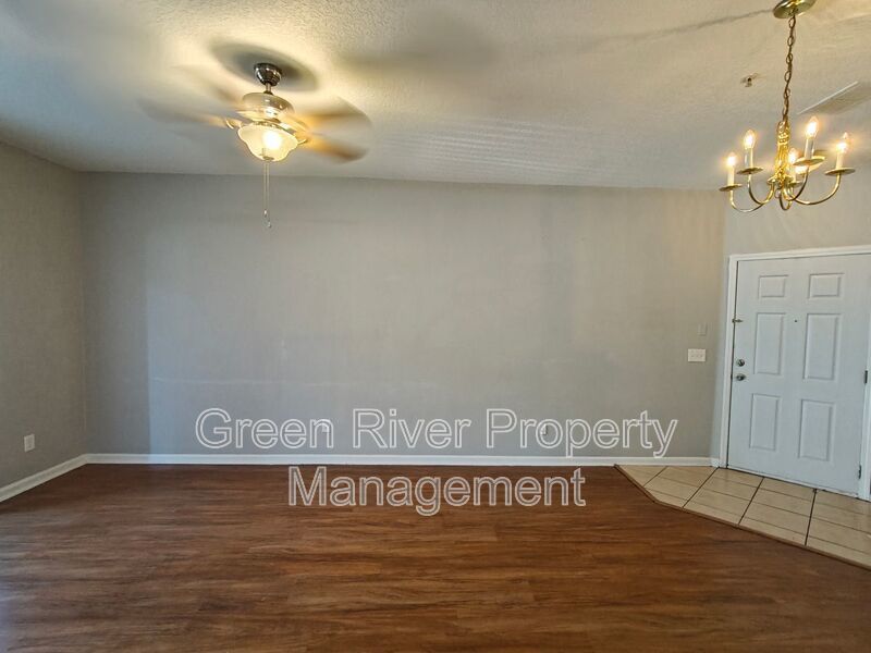 Cozy 2 Bedroom Condo on Ground Floor property image
