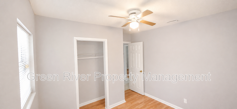Warm & Inviting 4 Bedroom Home – Pets Welcome! property image