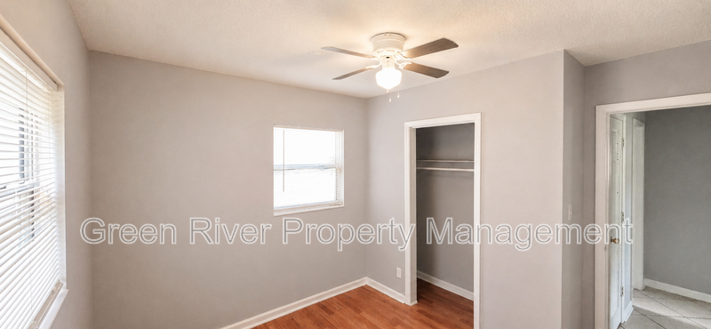 Warm & Inviting 4 Bedroom Home – Pets Welcome! property image
