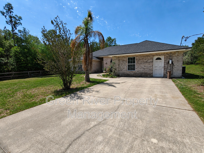 Charming 4 Bedroom Home in Middleburg! property image